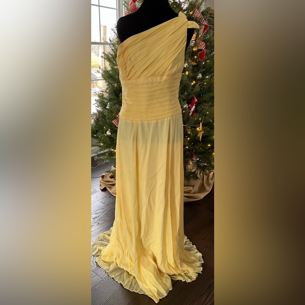 Elegant Yellow Gown